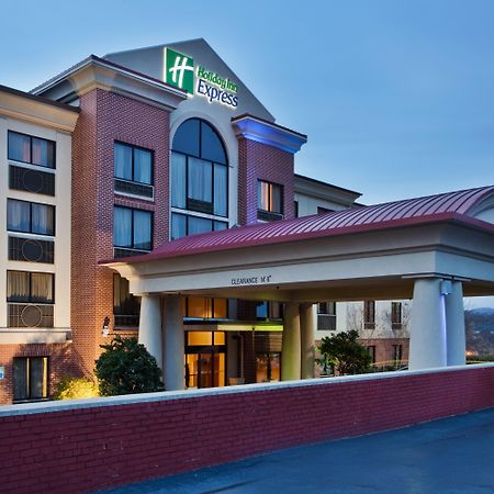 Holiday Inn Express & Suites Greenville-Downtown By Ihg Екстериор снимка